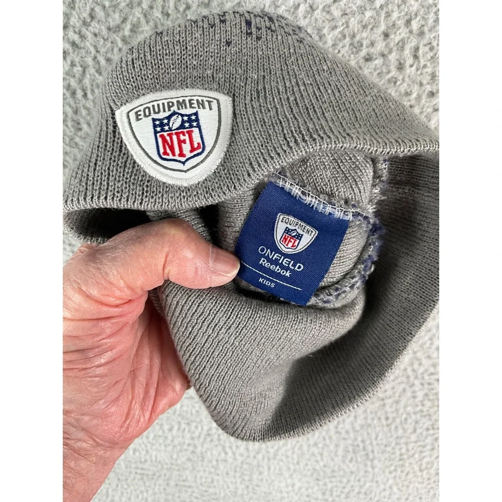 Reebok Dallas Cowboys Beanie Kids Youth Navy Blue Grey NFL Equipment Knit Hat